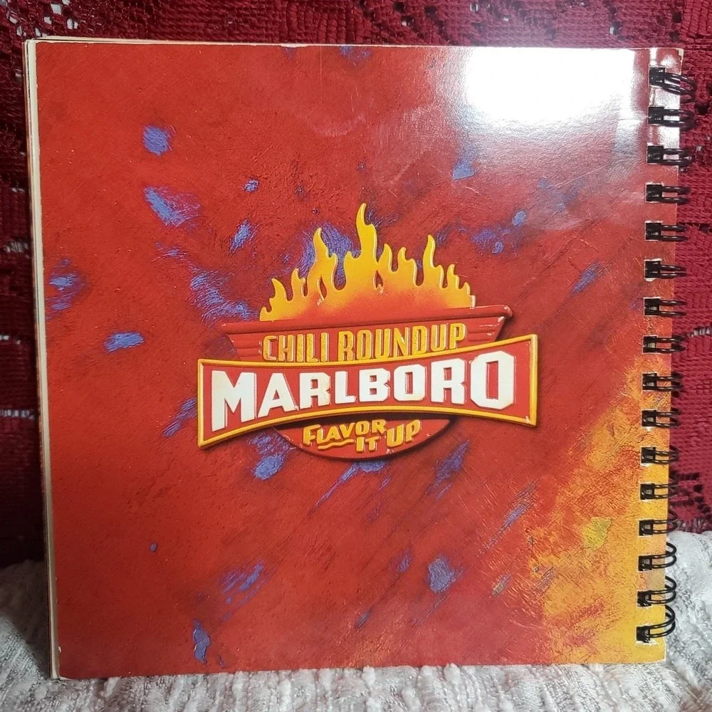 Marlboro Cookbook Unisex Red Chili Roundup 50 Winning Recipes 2002 Collectible